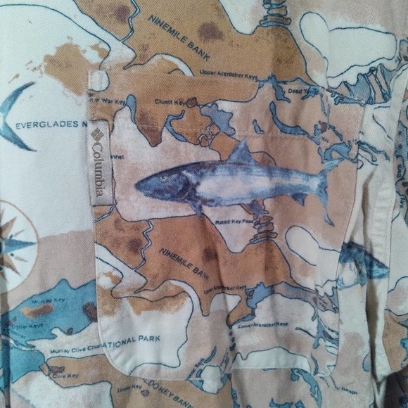 Columbia Sportswear Map Fish Button Down Shirt Large - Picture 3 of 11